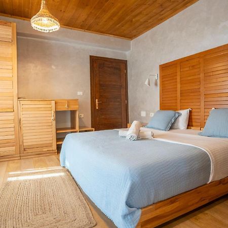 Hotel Restaurant Alpet テス エクステリア 写真
